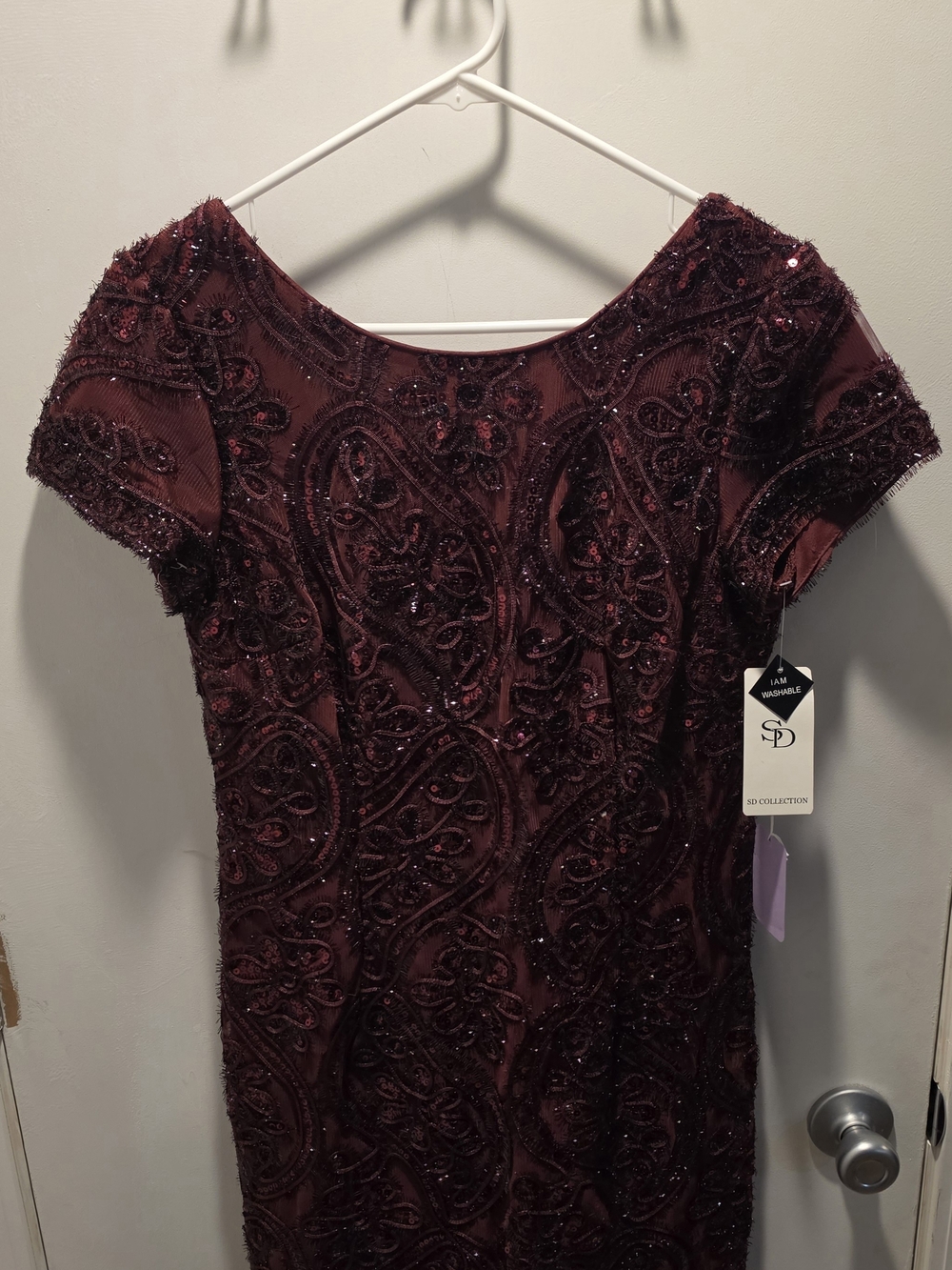 NWT SD Collection Beaded Sequin Dress Womens Size 10P Burgundy Cocktail Formal
